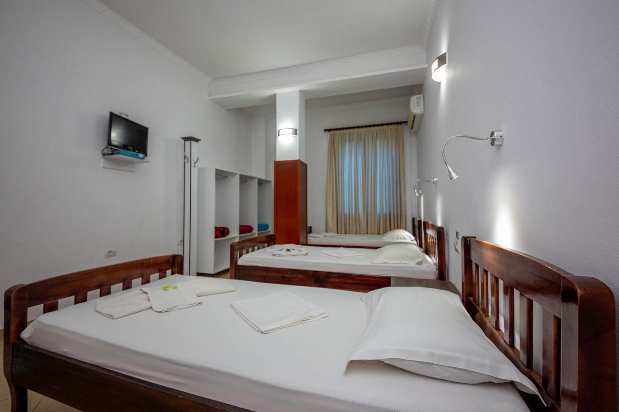 Hotel Shpella Berat Kültér fotó