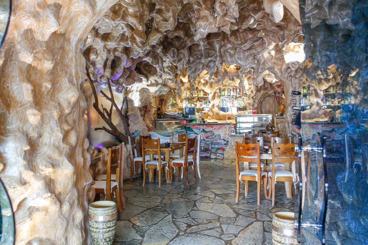 Hotel Shpella Berat Kültér fotó