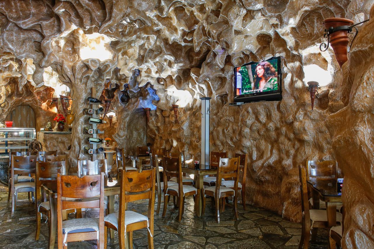 Hotel Shpella Berat Kültér fotó