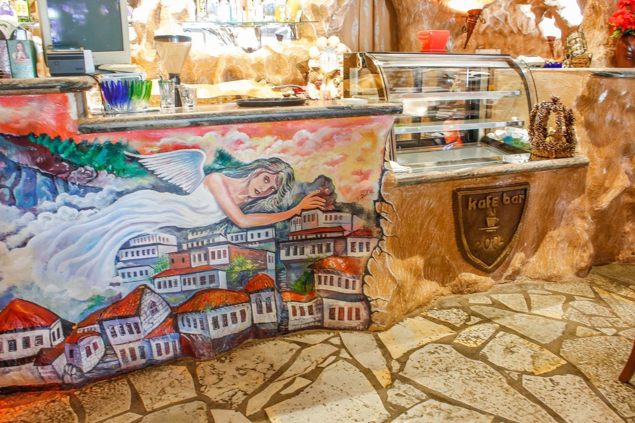 Hotel Shpella Berat Kültér fotó